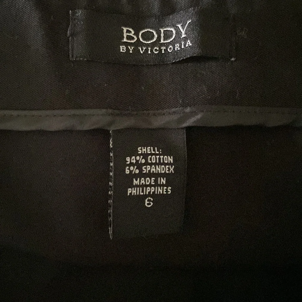 Victoria’s Secret Mini Skirt 6 - Picture 3 of 3